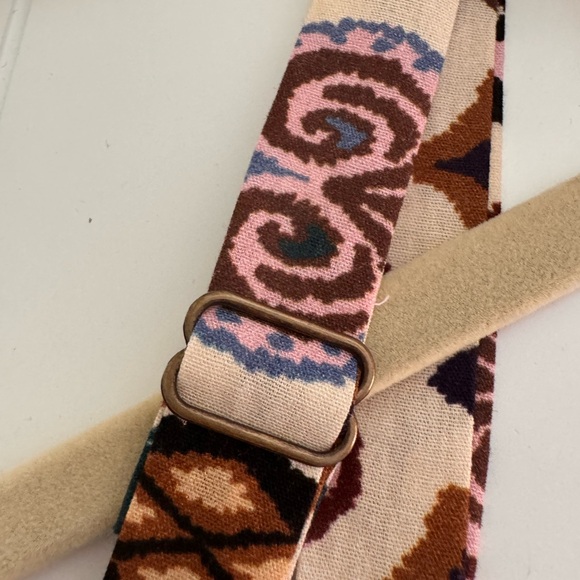 FARM Rio Multicolor Heart Pattern Dress - Picture 12 of 16